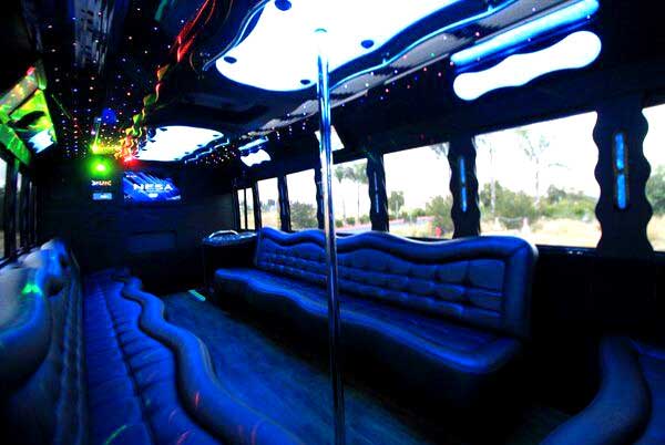40 people party bus Tarpon Springs