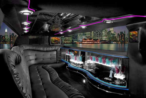 Chrysler 300 Clearwater limo interior